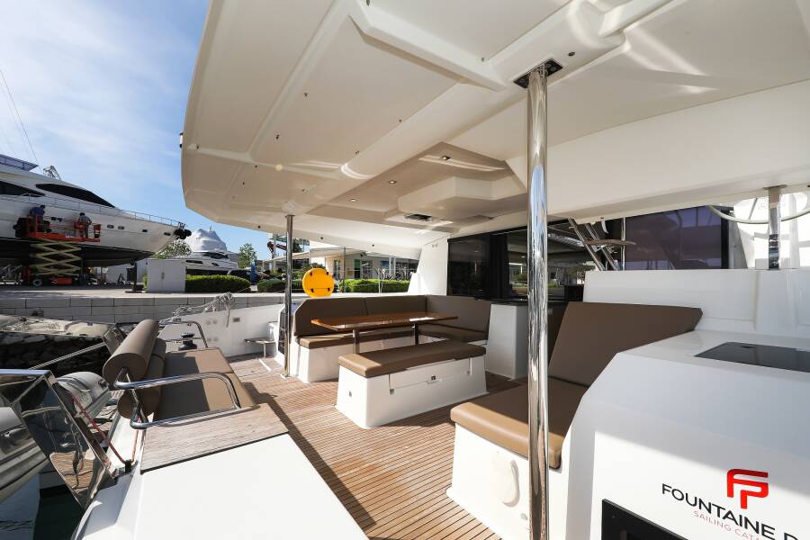 Fountaine Pajot Saona 47 Quintet Tamara V