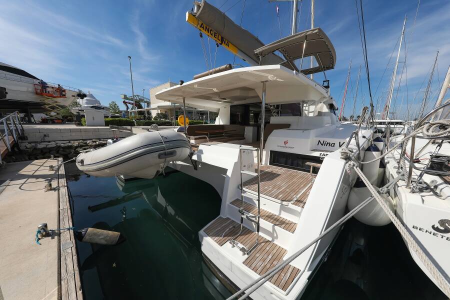 Fountaine Pajot Saona 47 Quintet Nina V