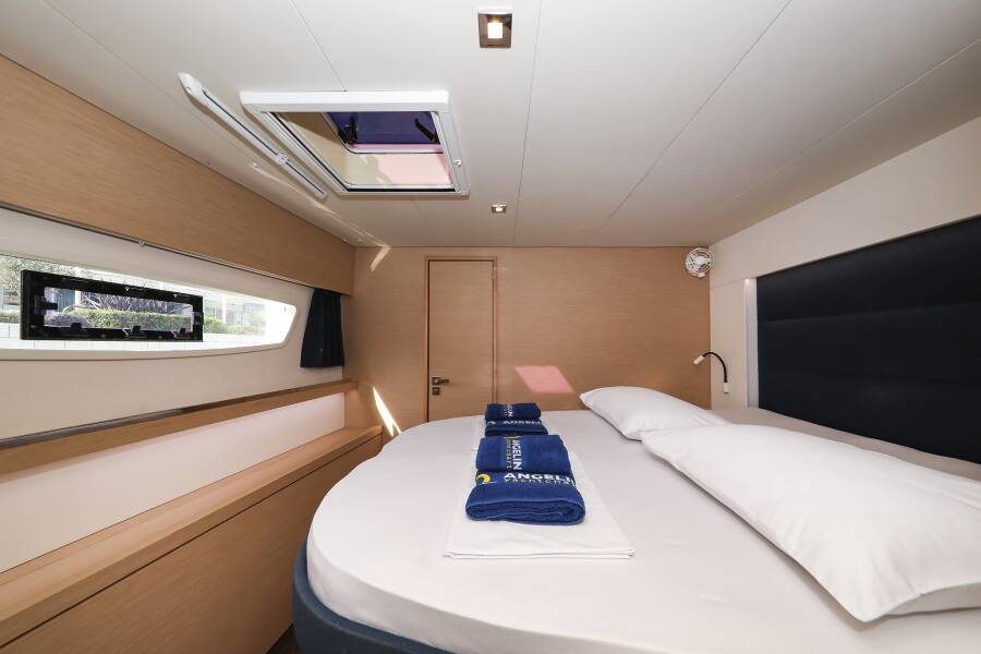 Fountaine Pajot Saona 47 Quintet Nina V