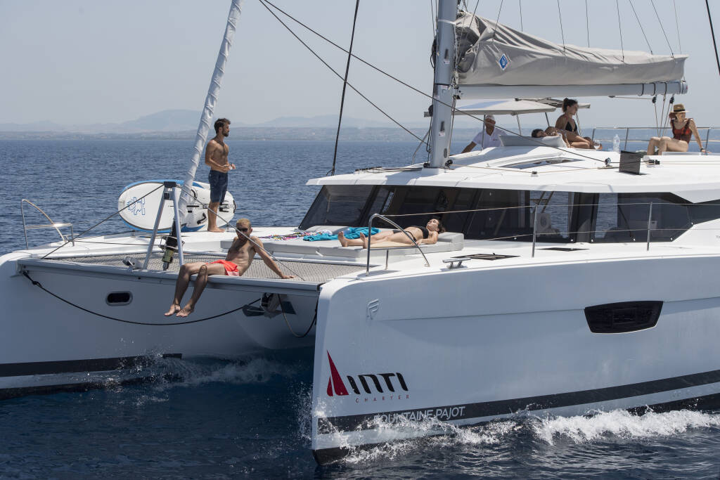 Fountaine Pajot Saona 47  Saona 