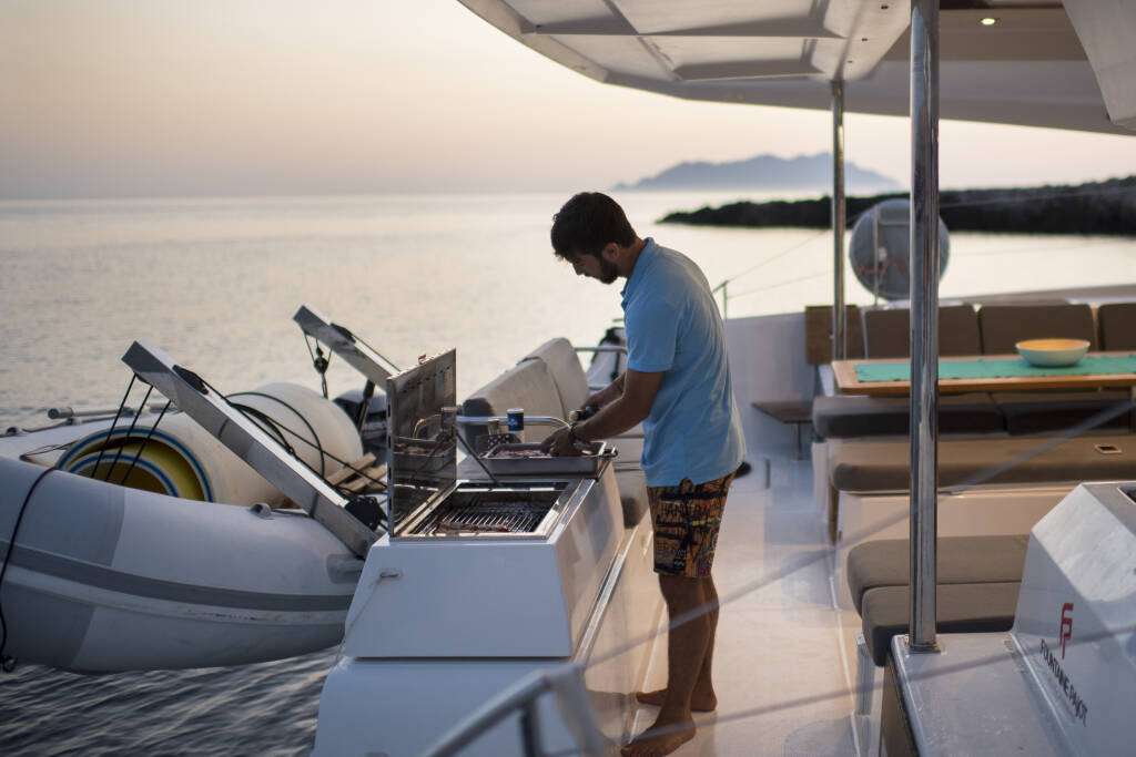 Fountaine Pajot Saona 47  Saona 