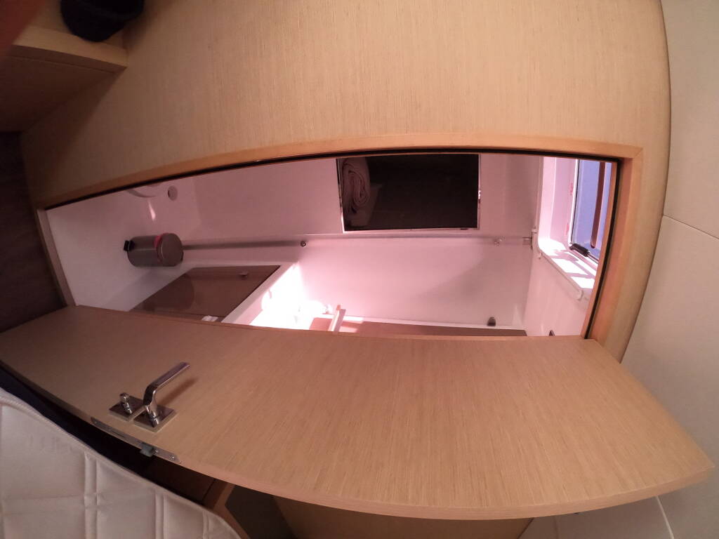 Fountaine Pajot Saona 47  Saona 