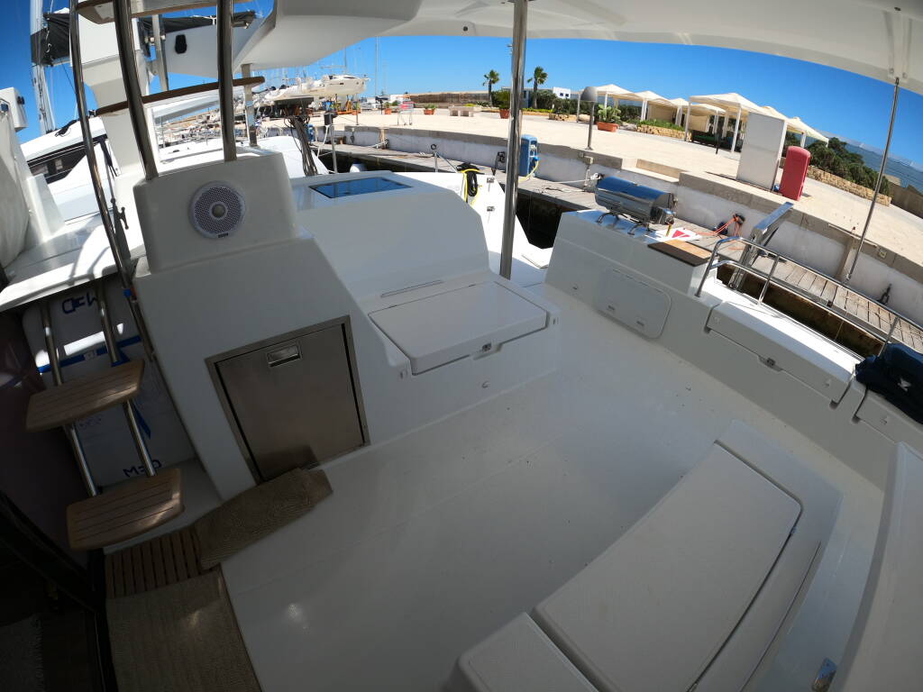 Fountaine Pajot Saona 47  Saona 