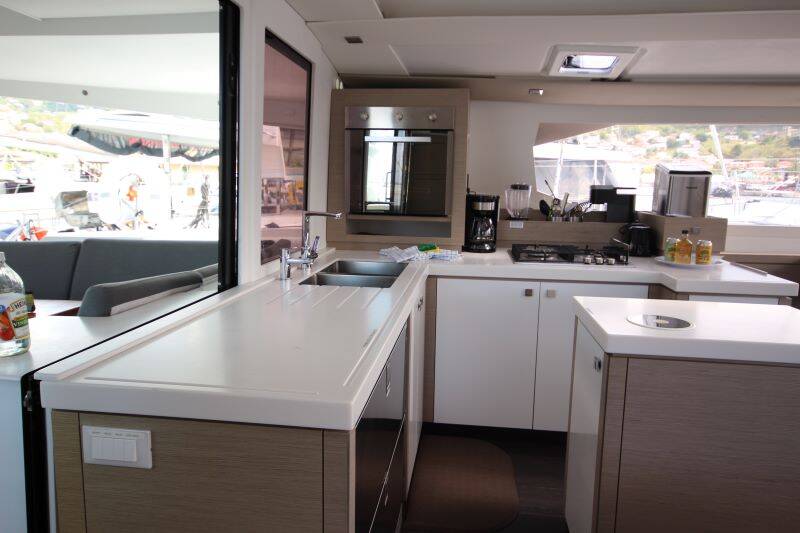 Fountaine Pajot Tanna 47 La Belle Vie