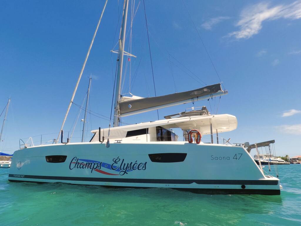 Fountaine Pajot Saona 47 Champs-Elysees
