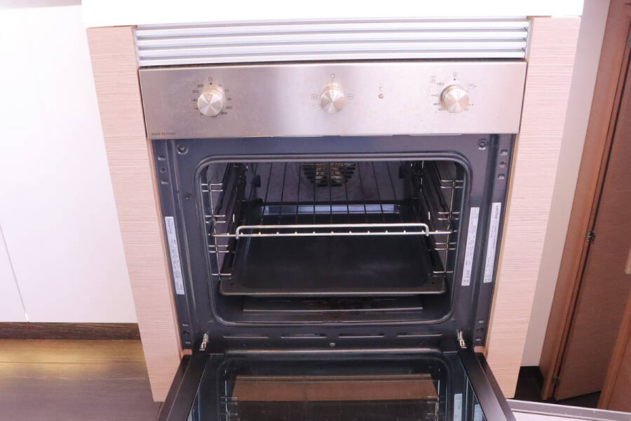 Fountaine Pajot Tanna 47 No Shoes_X