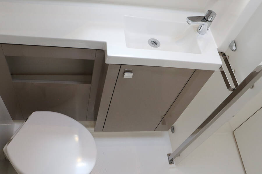 Fountaine Pajot Tanna 47 No Shoes_X