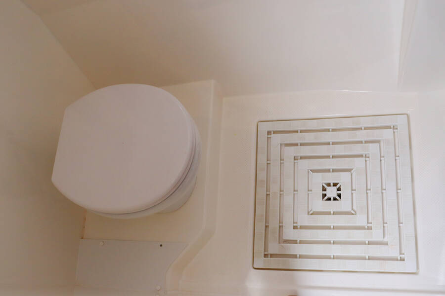 Fountaine Pajot Tanna 47 No Shoes_X