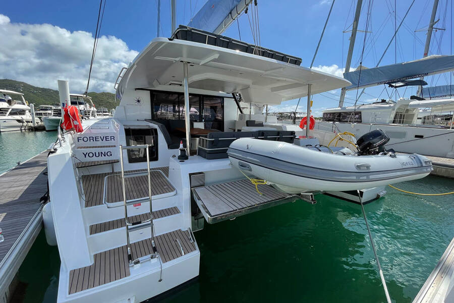Fountaine Pajot Tanna 47 • Knotty Cat (Forever Young)