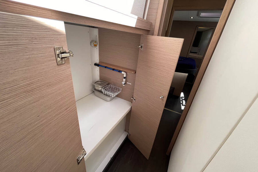 Fountaine Pajot Tanna 47 Knotty Cat (Forever Young)