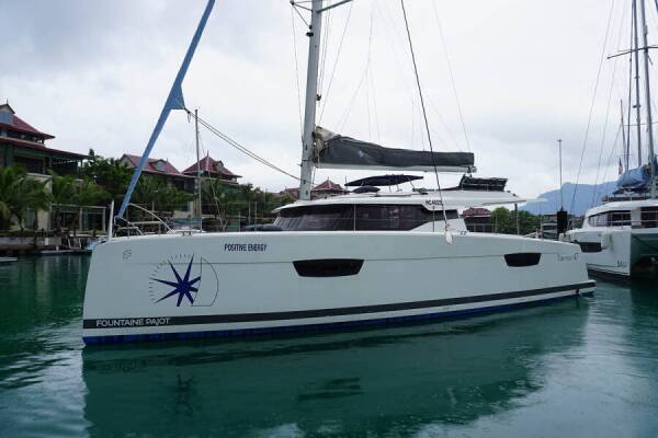 Fountaine Pajot Tanna 47 • Positive Energy