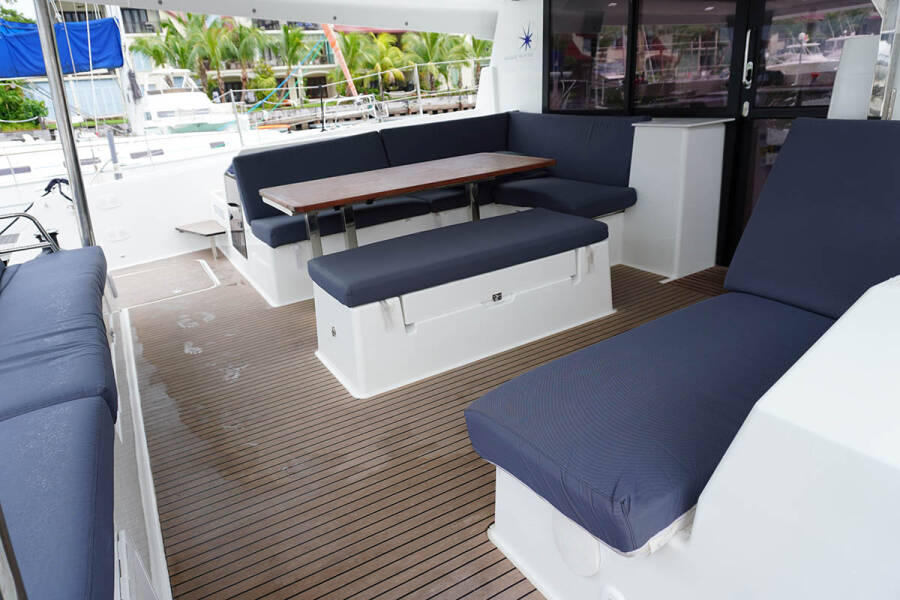 Fountaine Pajot Tanna 47 Positive Energy