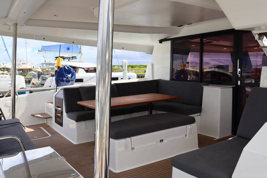 Fountaine Pajot Tanna 47 Island Nomad