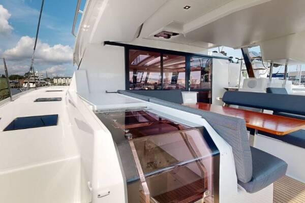 Fountaine Pajot Tanna 47 Dragonfly