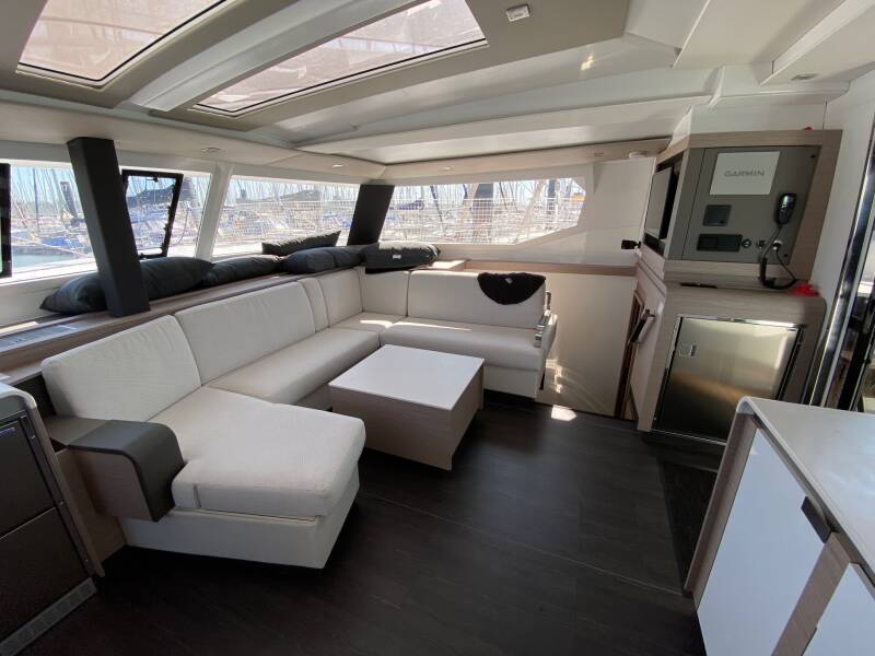 Fountaine Pajot Tanna 47 Analau