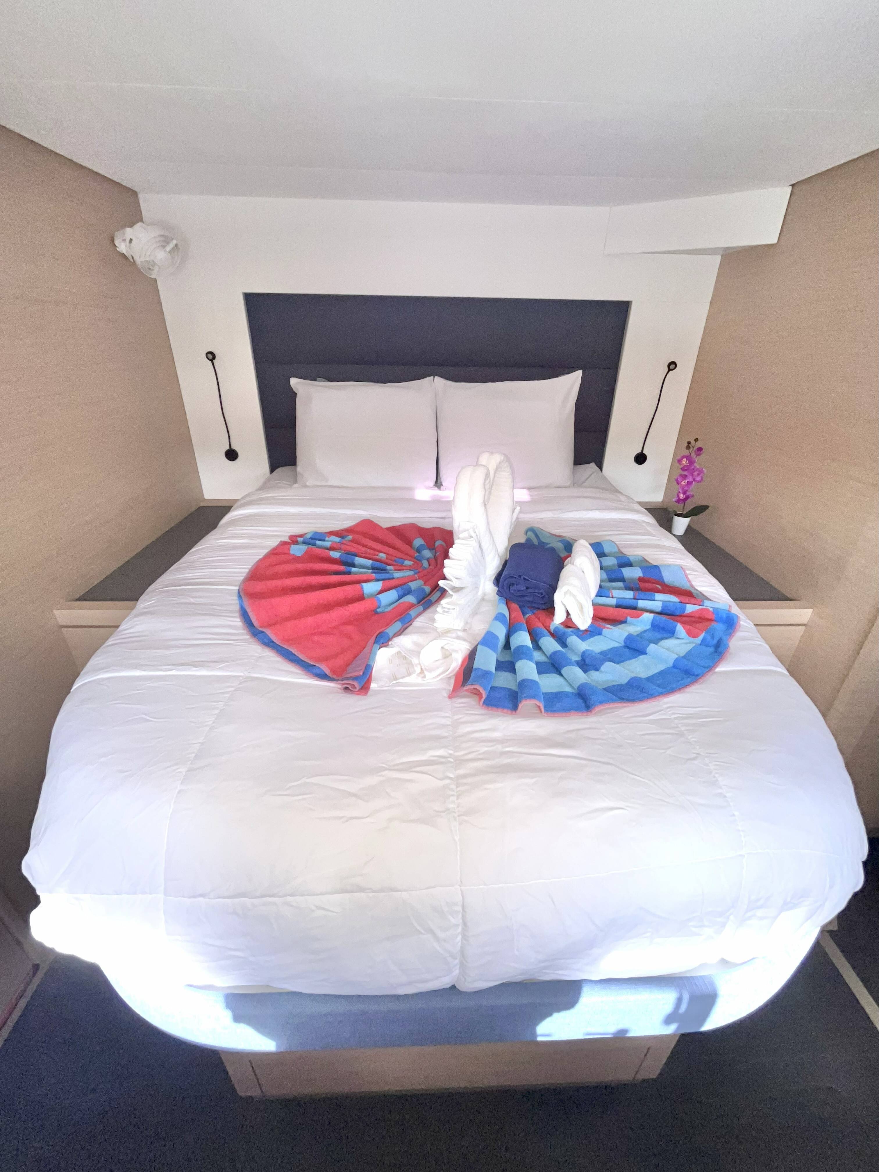 Fountaine Pajot Tanna 47 Blue Vibes