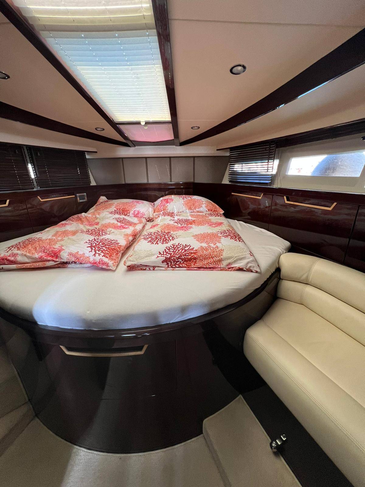 Galeon 385 HTS Manoli