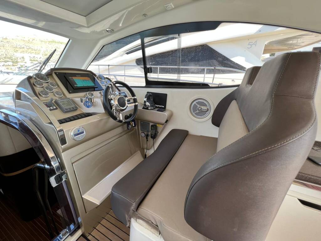 Galeon 385 HTS Manoli