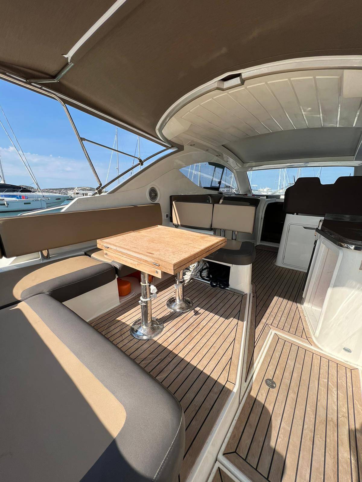 Galeon 385 HTS Manoli