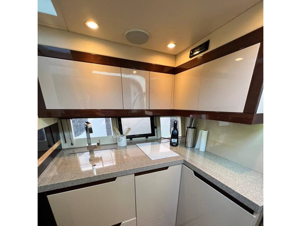 Galeon 385 HTS Manoli