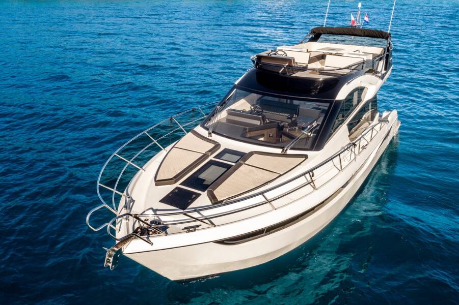 Galeon 420 Amber Blue