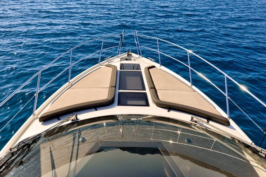 Galeon 420 Amber Blue