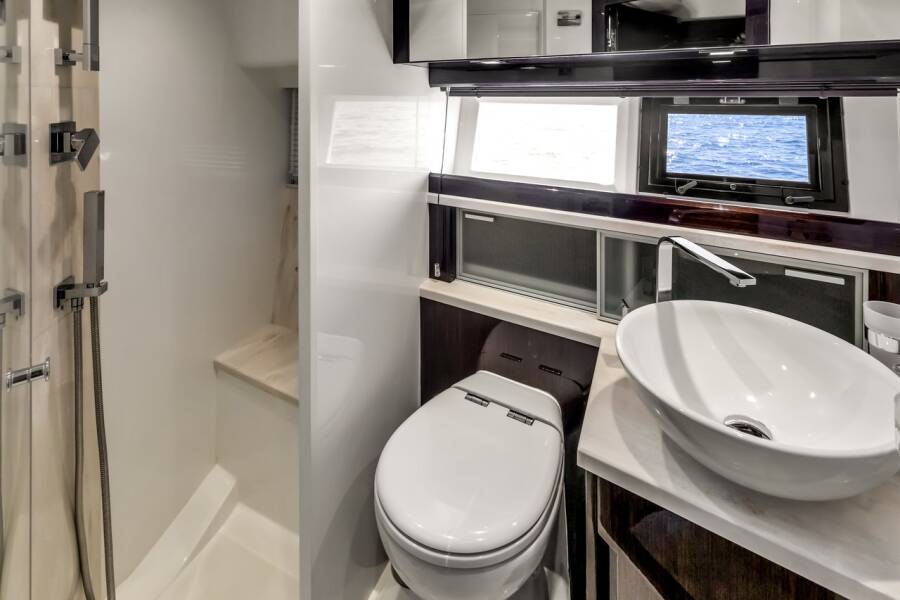 Galeon 420 Amber Blue
