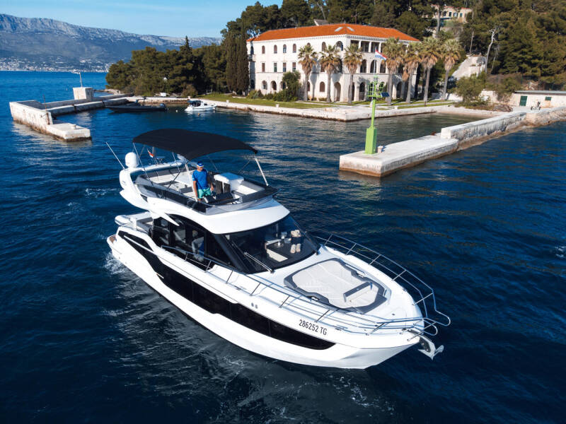 Galeon 440 • FGStar Mini