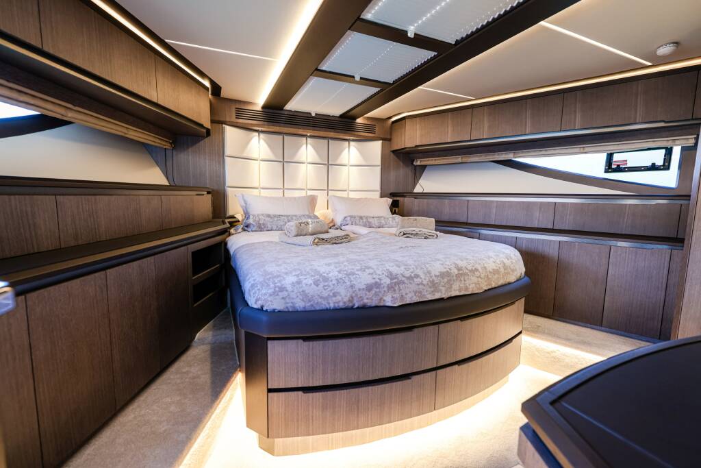 Galeon 640 Fly FG STAR