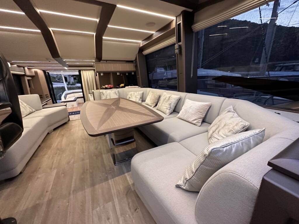 Galeon 680 Fly PARADISE