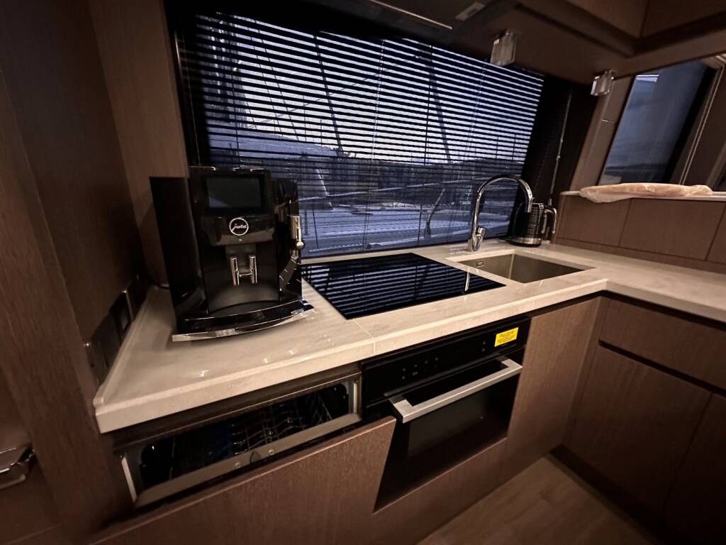 Galeon 680 Fly PARADISE