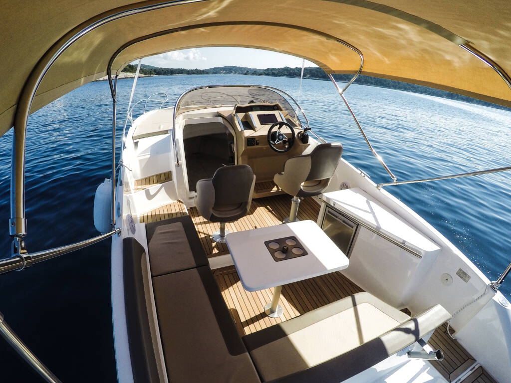Galeon Galia 700 Sundeck 1145ML