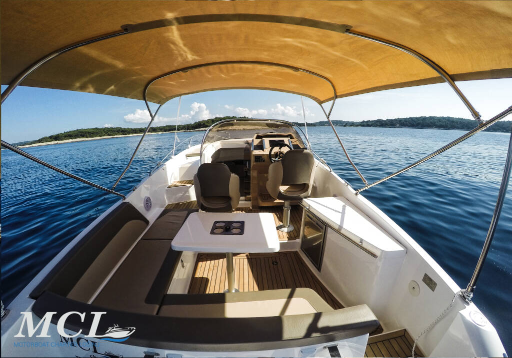 Galeon Galia 700 Sundeck 1145ML