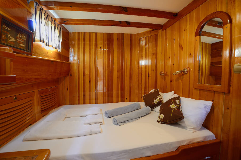 Gulet-Cabin X Xenos II Cabin 1 - Comfort