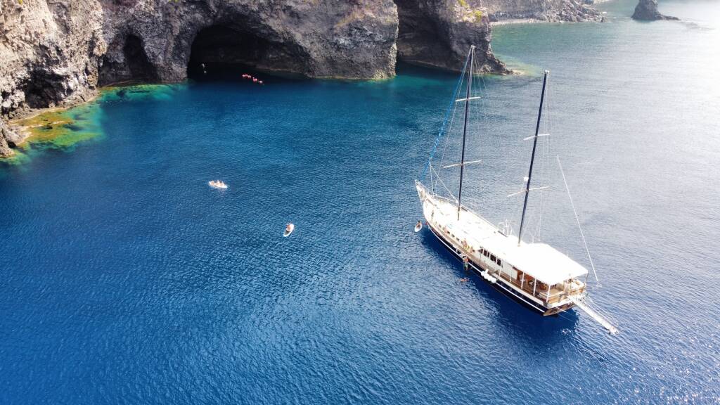 Gulet KAPTAN YILMAZ II (7 cabins + 1 bookable as extra)