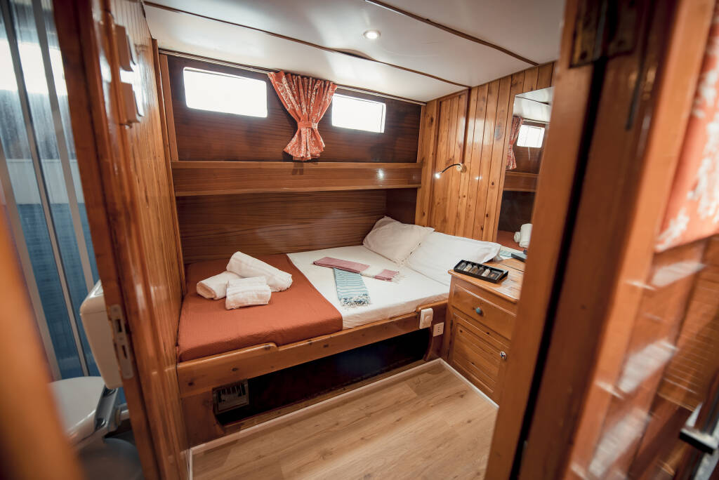 Gulet KAPTAN YILMAZ II (7 cabins + 1 bookable as extra)