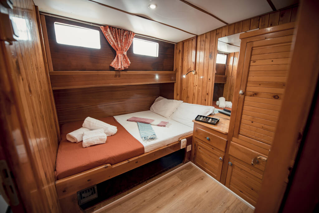 Gulet KAPTAN YILMAZ II (7 cabins + 1 bookable as extra)