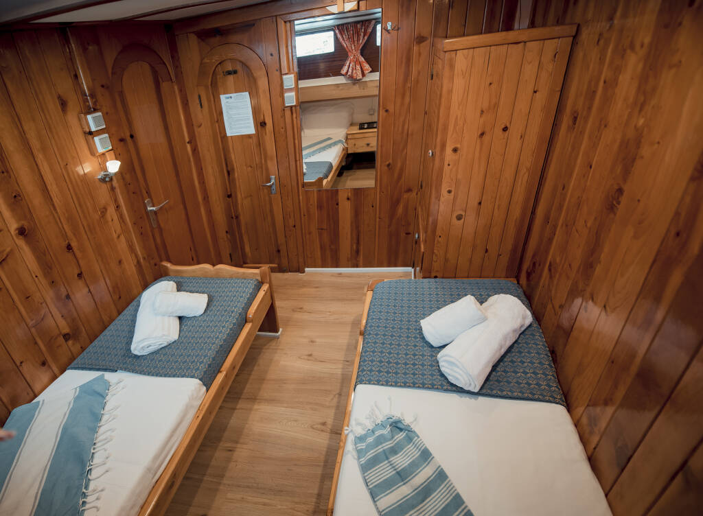 Gulet KAPTAN YILMAZ II (7 cabins + 1 bookable as extra)