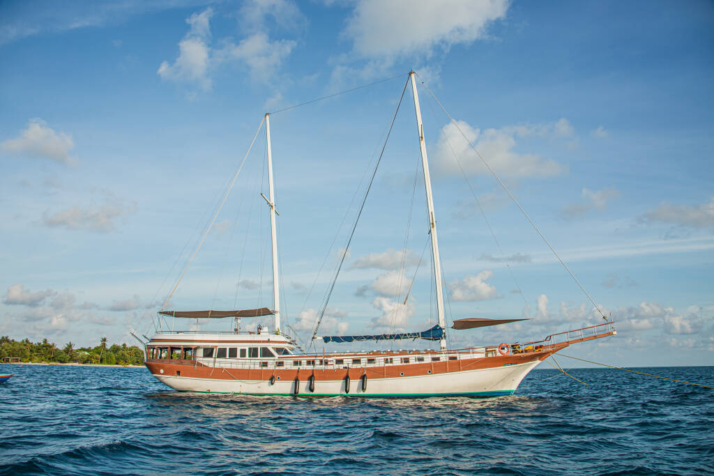 Gulet Akoya Pearl