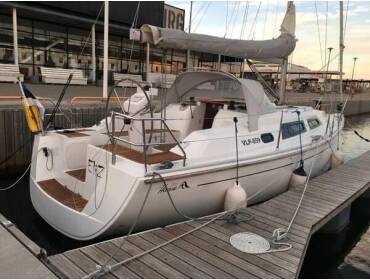 Hanse 325 • Eliza