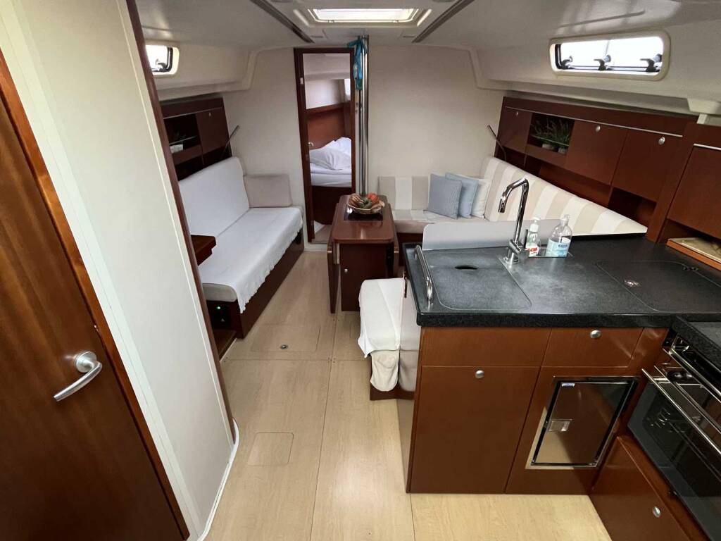 Hanse 385 Alkyoni