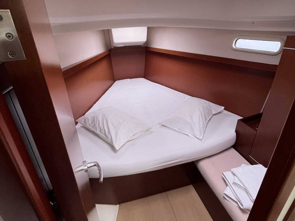 Hanse 385 Alkyoni