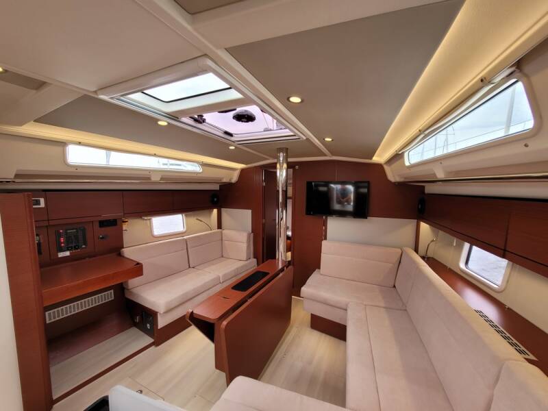 Hanse 418 heNA
