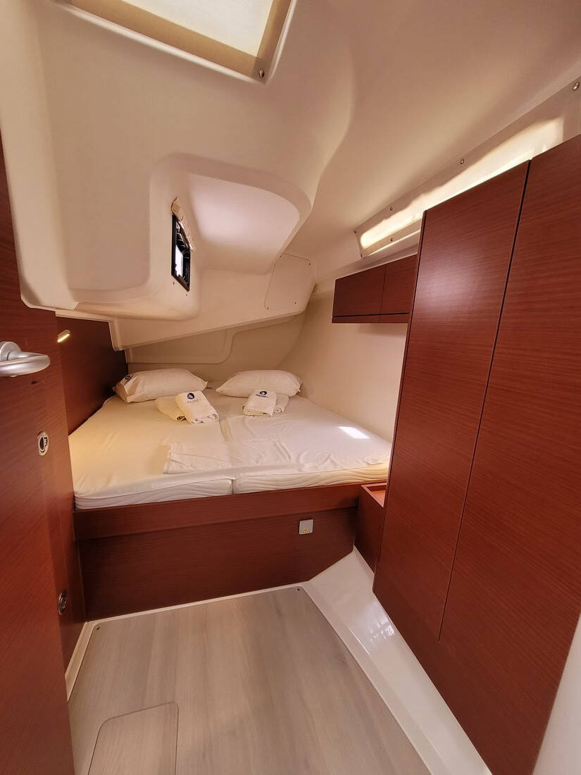 Hanse 418 heNA