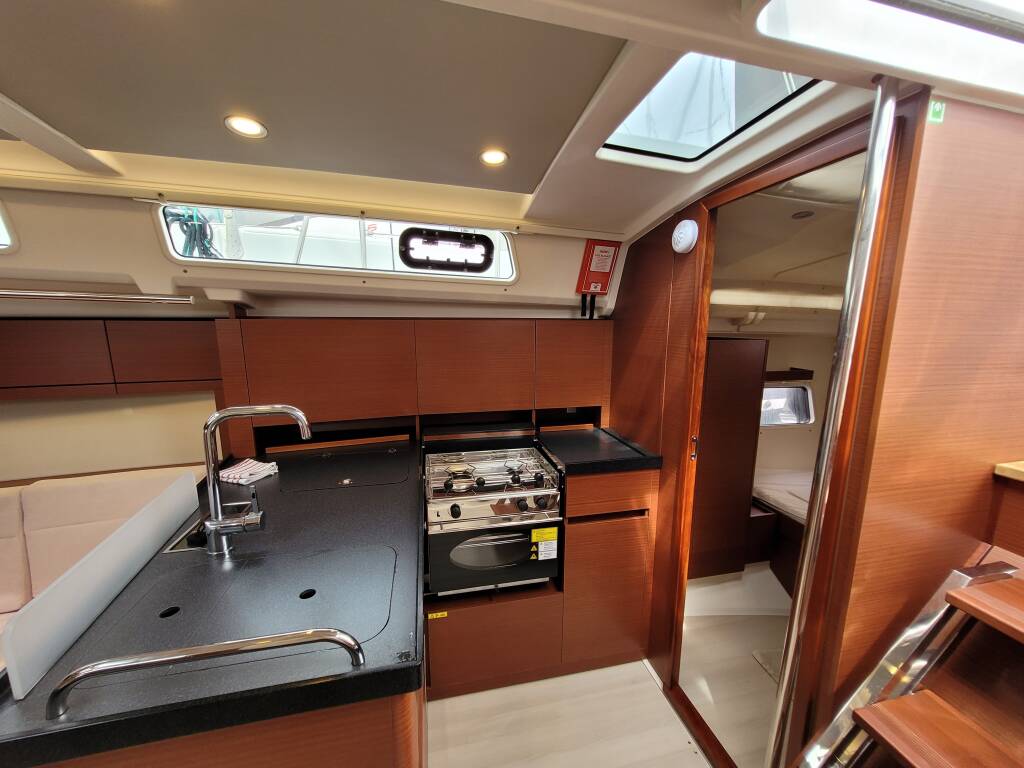 Hanse 418 heNA