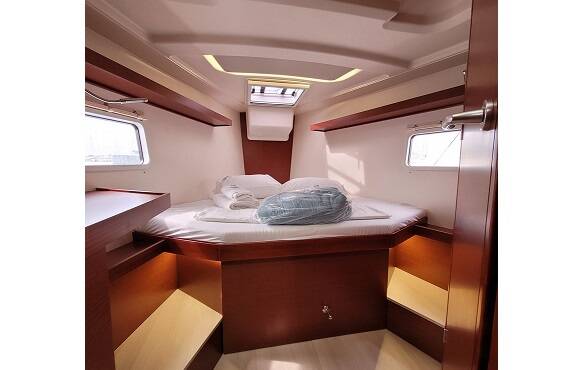 Hanse 418 heNA