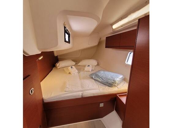Hanse 418 heNA