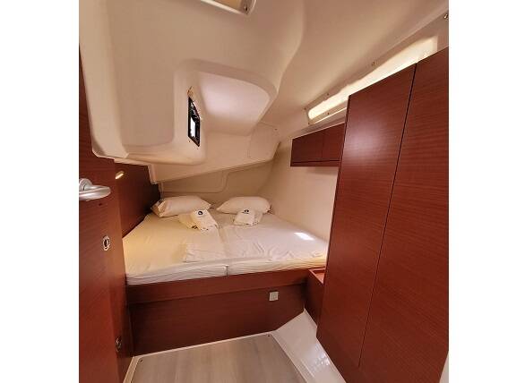 Hanse 418 heNA