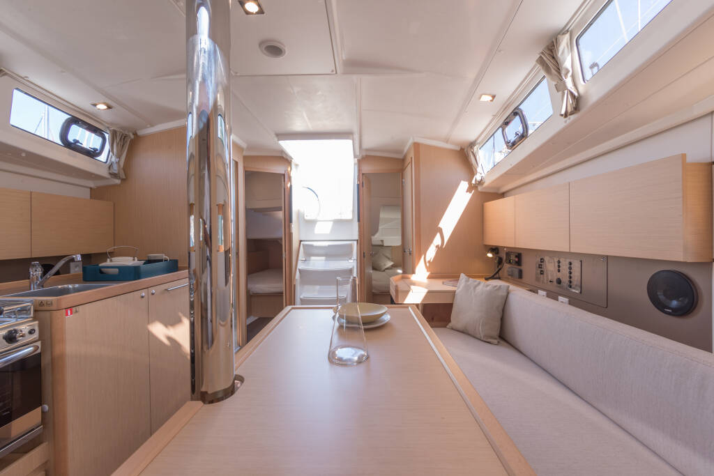 Hanse 418 Dafne