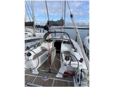 Hanse 418 • Nine